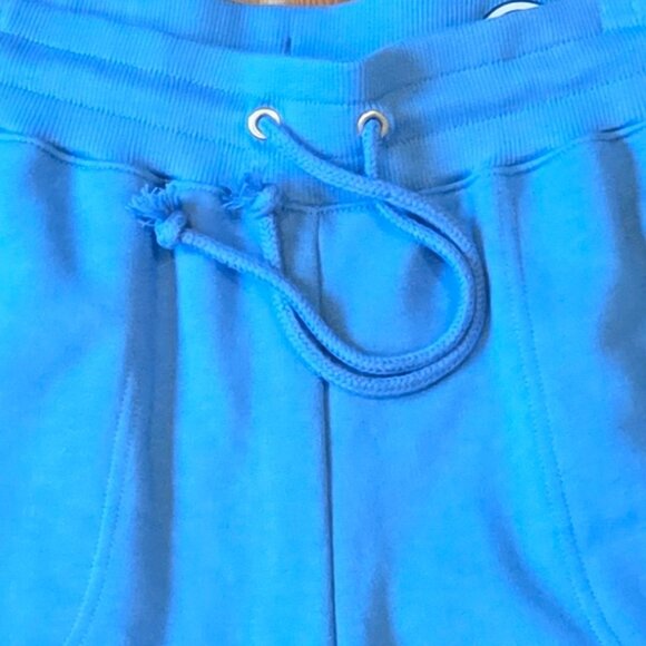 Life is Good Women's Solid Good Vibes Fleece Shorts - Picture 6 of 6